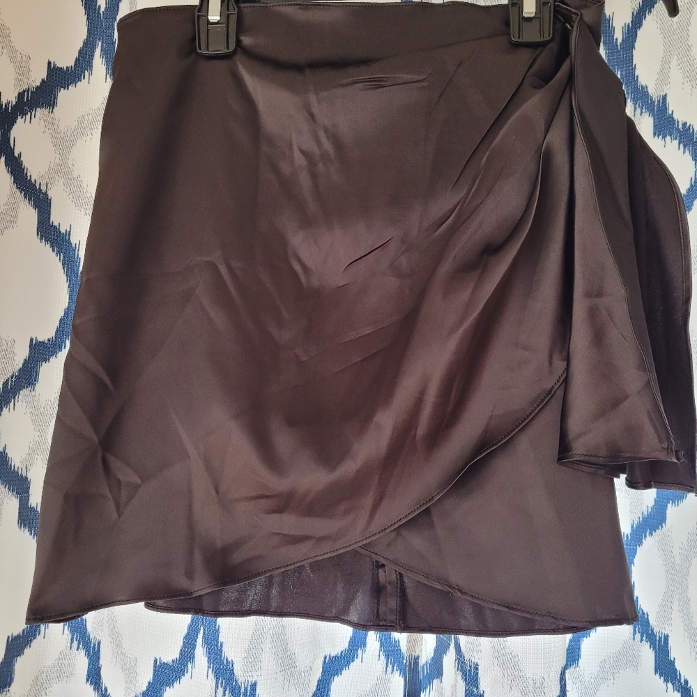 Black skirt